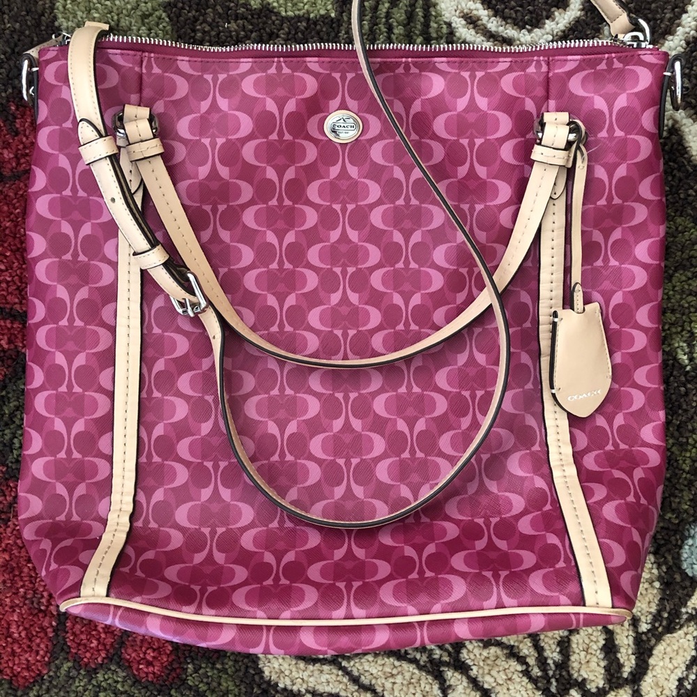 💗 Authentic COACH Peyton Dream Large Tote 💗